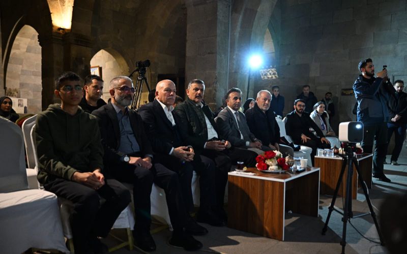 Vali Mustafa Çiftçi, "Müslümanların Bütün Birikimi Ramazan Geceleri" Programına Katıldı