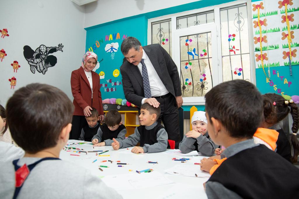 Vali Mustafa Çiftçi Palandöken ADEM’i Ziyaret Etti
