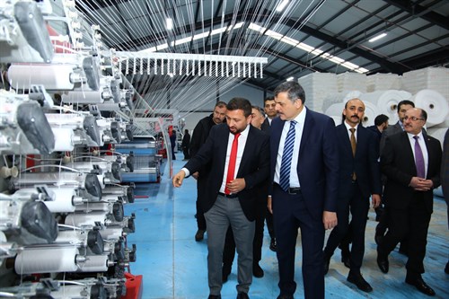 Oltu OSB’de 82 Yeni İşçi İşbaşı Yaptı